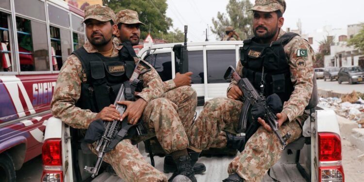Pakistan – Security Forces Eliminate Four Terrorists in Separate Operations in Bannu and Malakand
