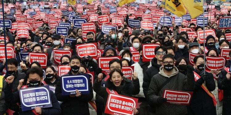 South Korea – South Korea’s Medical Workers Plan Nationwide Strike to Demand Healthcare Reforms and Better Working Conditions