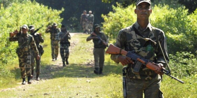 India – Crackdown on Maoist Insurgency: 17 Top Rebels Killed, Nearly 200 Arrested in Jharkhand’s 2025 Security Offensive