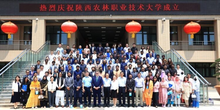 Pakistan – First Batch of 300 Pakistani Agriculture Graduates Complete Advanced Training in China to Boost Sector Reform