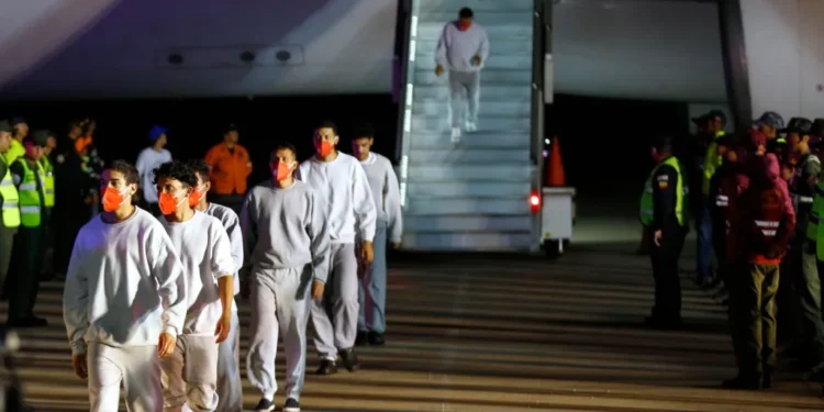 El Salvador – As Deportations Surge Under Trump, El Salvador Faces Scrutiny Over Lack of Migrant Reintegration Policies