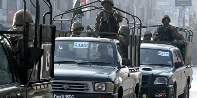 Pakistan – Pakistan Security Forces Thwart Suicide Bombing Plot Near Afghan Border, Arrest Five Teen Suspects