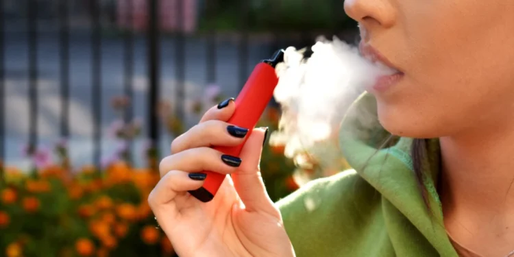 Australia – Australia’s Crackdown on Disposable Vapes Shows Results as Teen Vaping Declines
